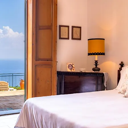 La Casa Di Angelo Holiday home *
