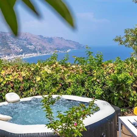 La Casa Di Angelo Holiday home Taormina