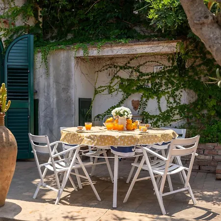 La Casa Di Angelo Holiday home